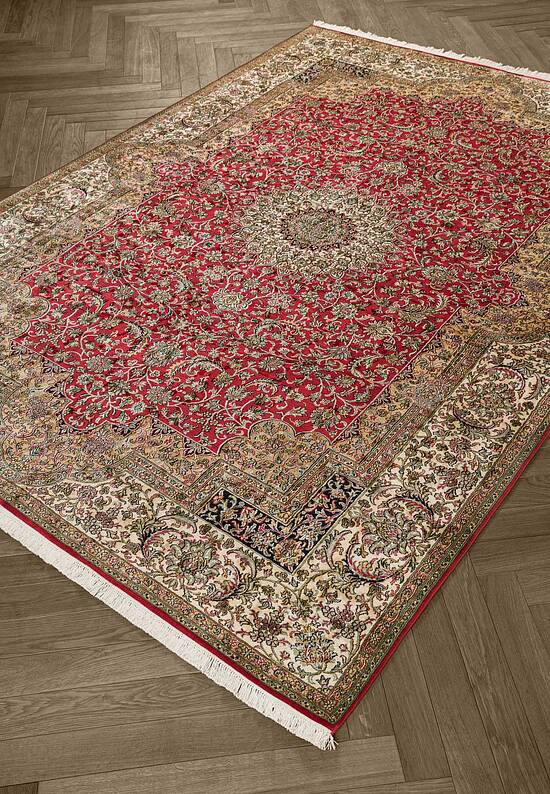 Шелковый ковер ручной работы 474874 Red