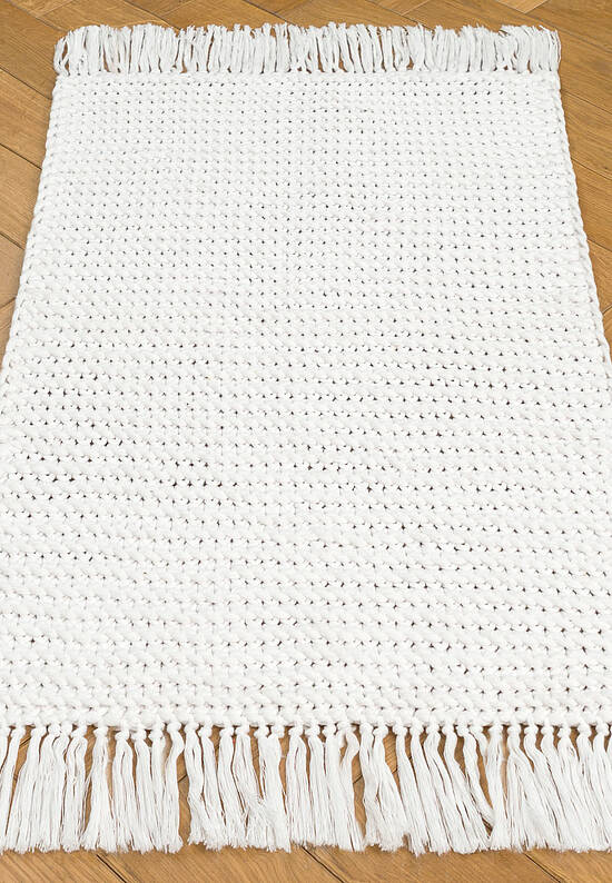 Белый коврик для ванной  Lavish-White