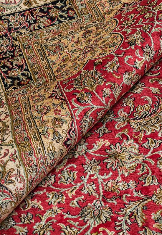 Шелковый ковер ручной работы 474874 Red