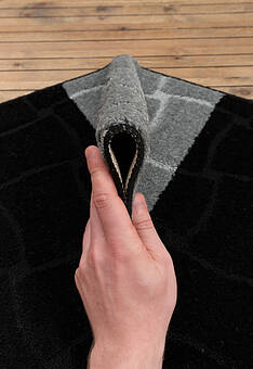 фактура коврика для ванной Confetti Bath Maximus Sariyer 2513 Black BQ