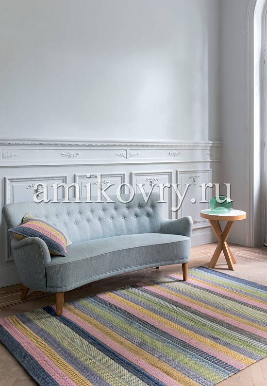 Современный безворсовый ковер ручной работы Enjoy 216.001-200