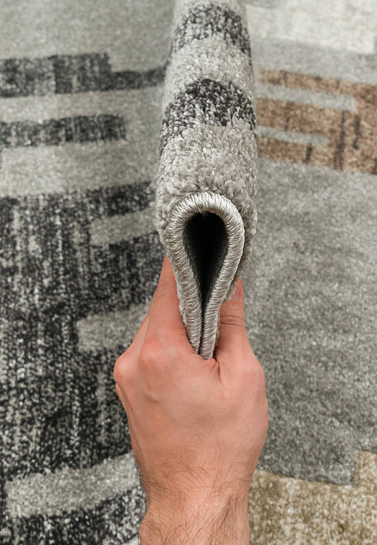 Недорогой синтетический ковер 1166-18411