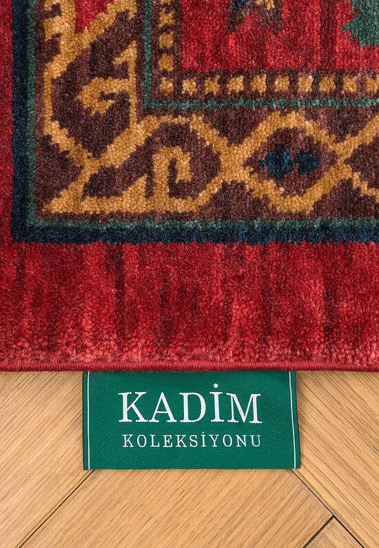 Шерстяной ковер KDM 04 Red