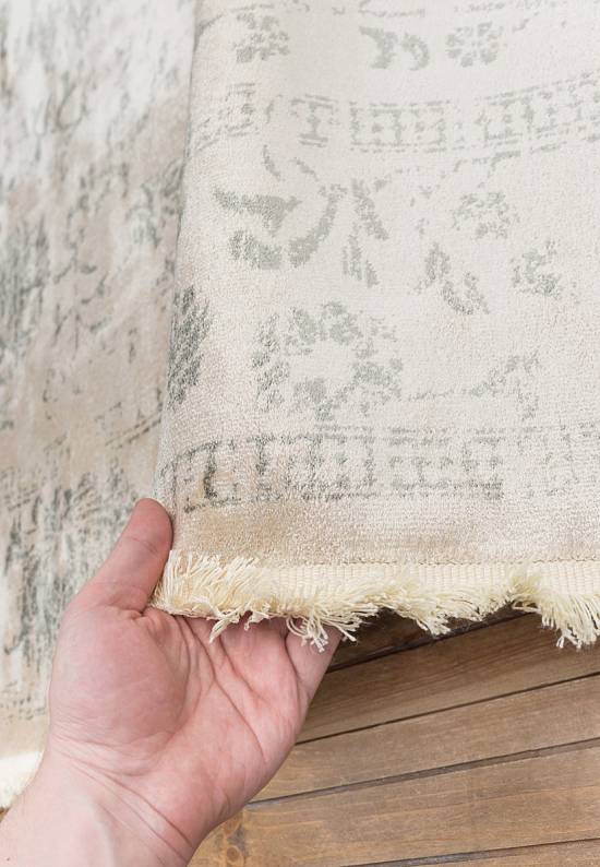 Неоклассический вискозный ковер из Турции MG165-Beige