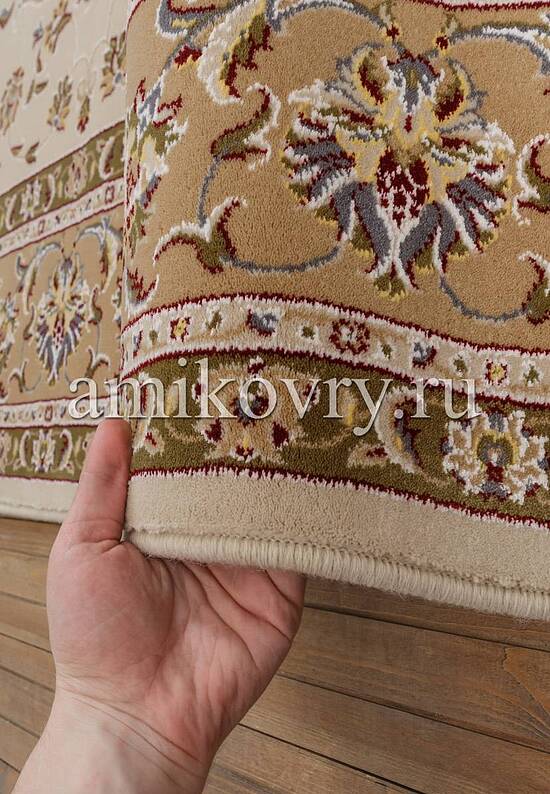Классический шерстяной ковер из Ирана Brilliant Nain 4.75193-cream